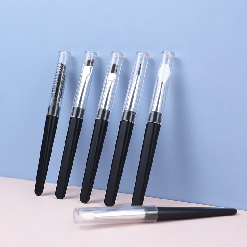 Spiral Eyebrow Brush with Cover